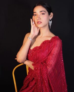 Medha Shankar Instagram - First @filmfare experience was special🫶

Outfit @sawangandhiofficial 
Styled by @tanghavri 
HMU @symone.neilson_mua_hair 
Photographer @siddhant_singhvi