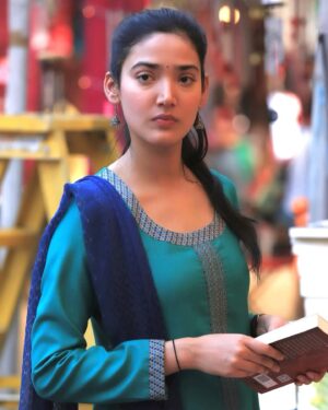 Medha Shankar Instagram - Getting into the character of ‘Shraddha Joshi’ has been an enriching experience🫶
📸 @javeddar 
#12thFail #12thfailonhotstar 
@vidhuvinodchoprafilms @disneyplushotstar