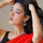 Medha Shankar Instagram - Jo khatm ho kisi jagah, yeh aisa silsila nahi♥️♾️ . . . . . 📸 @dev.yami HMU @symone.neilson_mua_hair