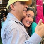Medha Shankar Instagram - My most cherished memory from the sets of our very special film #12thFail ! Later that day, I made a little document saying ‘Medha received Rs 100 for her performance today’ and got it signed by our sweetest Director, Vidhu Sir🙏🏼💫 Vidhu Vinod Chopra’s reward is the spark of motivation that fuels the inspiring story of 12th Fail. Book your tickets today! 🌟 (Link in bio) #ZeroSeKarRestart Watch #12thFail IN CINEMAS ONLY, a film inspired by a million true stories. 🌟🎥 @vidhuvinodchoprafilms @zeestudiosofficial @vikrantmassey @anantvjoshi @anshumaan_pushkar #VikasDivyakirti @arsgeeta @itsharishkhanna @priyanshuchatterjee @moitrashantanu @swanandkirkire @saregama_official @krgstudios
