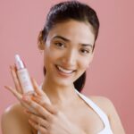 Medha Shankar Instagram - The Pond’s Bright Beauty Anti-Pigmentation Serum is the secret behind my radiant skin! 💕 This serum helped reduce my pigmentation while brightening & repairing my skin from within…my skin has never felt this flawless 💖 You’ve got to try it if you haven’t already! #Ponds #PondsIndia #Flawless #Niacinamide #Skincare #BeautyTips #SoftSkin #PondsAntiPigmentationSerum #SkincareRoutine #Selfcare #SkincareIndia #Pigmentation #Ad