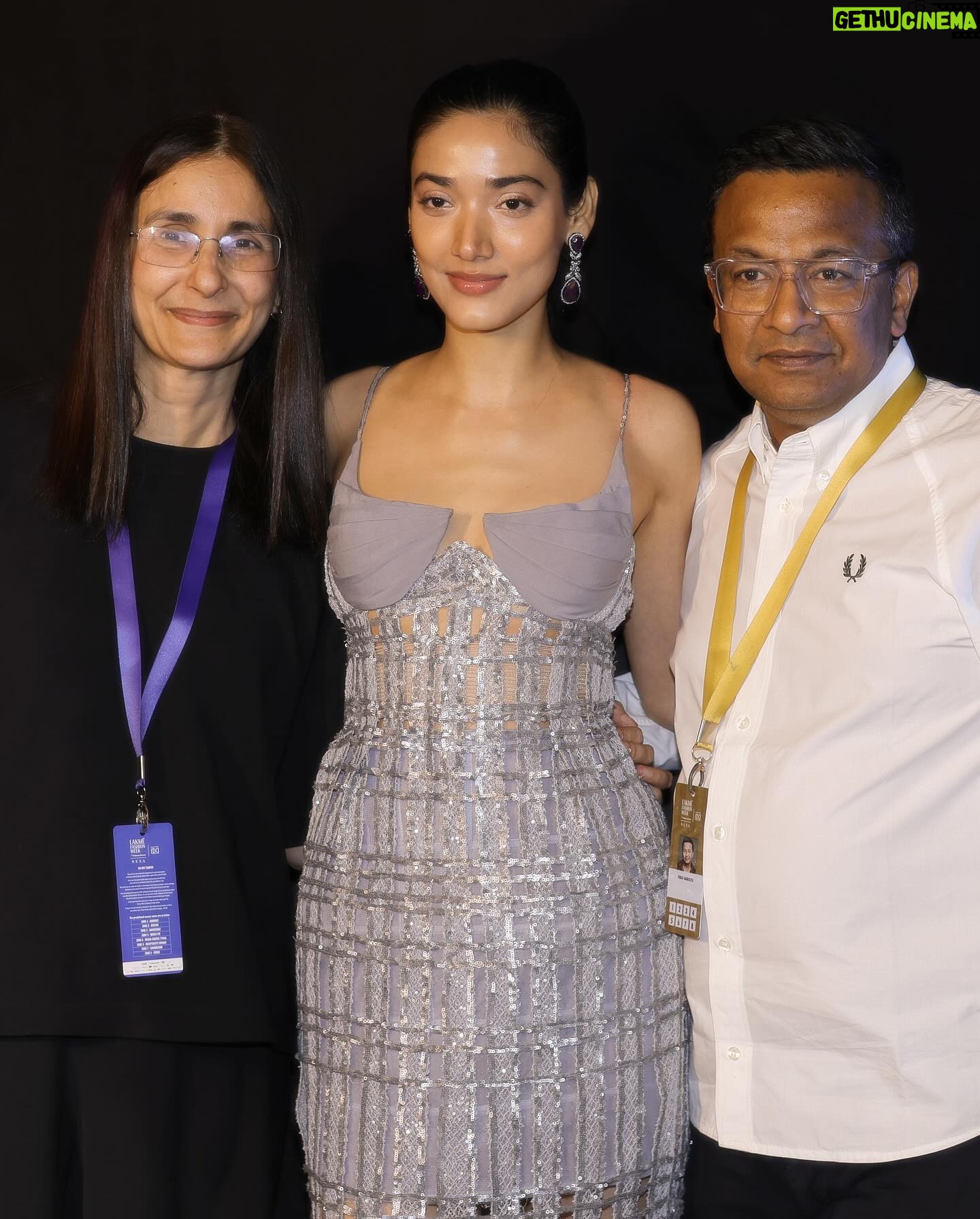 Medha Shankar Instagram - Loved walking as the showstopper in this stunning ensemble, for @geishadesigns and @lakmesalon at @lakmefashionwk in partnership with @fdciofficial March 2024. Discover ‘The Elemental Symphony’ - Drawing inspiration from the fundamental elements of nature—Earth, Fire, Water, Air, and Cosmos. #GeishaDesigns #ParasAndShalini #WithLoveFromGeisha #SpringSummer24 #LakmeSalonBackstageHeroes #ElementalSymphony #LakmeSalon #RunwayToEveryday #LakmeFashionWeekxFDCI #LakmeFashionWeek #LFWxFDCI #LFW #fdci
