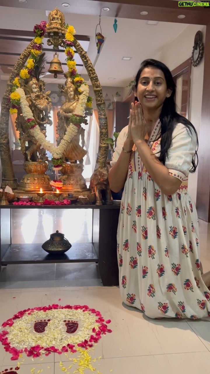Meena Vasu - 7.4K Likes - Sri Krishnastami subhakankhalu 🙏😇