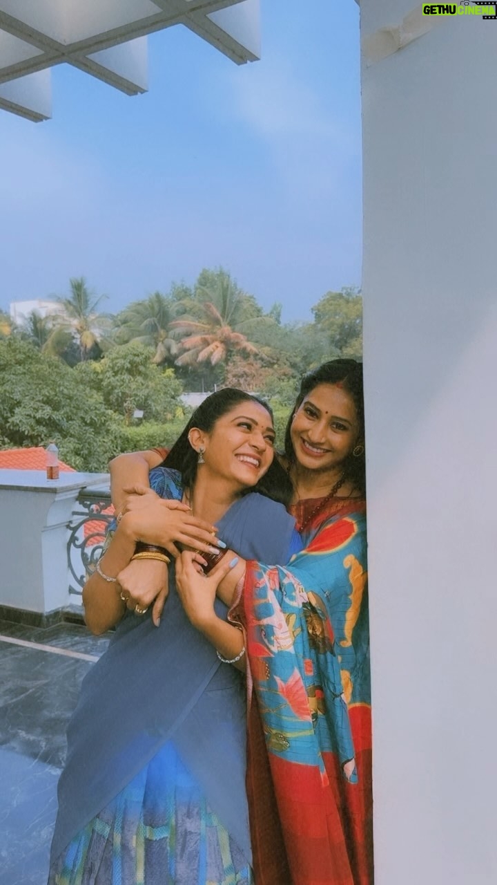Meena Vasu - 66.6K Likes - We are the *wooooow* 🤭♥️
.
.
.
.
.
.
.
.
.
#reels #reelsinstagram #reelsvideo #reelitfeelit #reelkarofeelkaro #reelsviral #viral #trendingreels #trendingsongs #trend #trendingnow