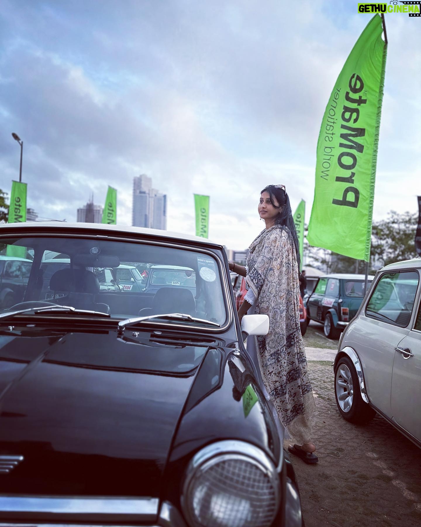 Meena Vasu - 6.5K Likes - 😎
.
#vintagecars