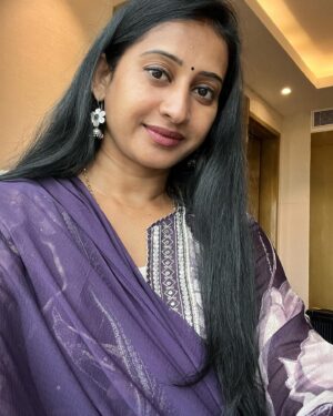 Meena Vasu Instagram - 🌞☺️❤️