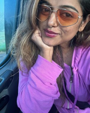 Meera Anil Instagram - When u r n love with the colour of ur attire❤️❤️❤️❤️🥰🥰🥰

OFF TO SUGARLAND TEXAS⭐️⭐️