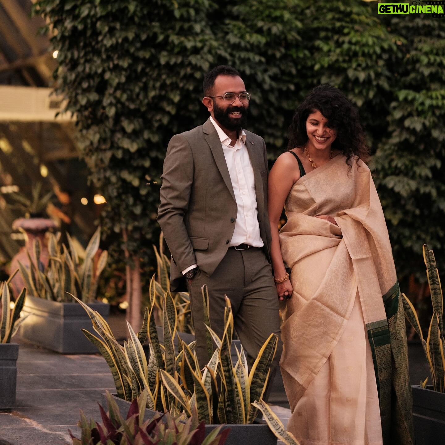 Meetha Raghunath - 297.7K Likes - My whole heart ♥️
@vasanthphotography @weddingsbyvasanth