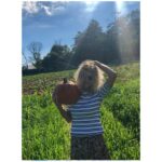 Meg Ryan Instagram – Was gorgeous out here today! #MegRyanFall