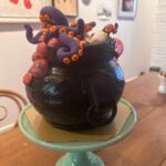 Megan Boone Instagram - HBD, kiddo. I love ya. 👁️ 🐙 🧙‍♀️ 🎂 🍲 ✨
