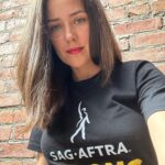 Megan Boone Instagram - @sagaftra 💪 The show does not go on without us. #sagaftrastrike #sagaftrastrong #sagaftra