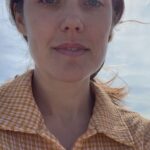 Megan Boone Instagram - Whale watching off the coast of NYC with the @riverkeeper community whose work helps make all of this possible (give the second slide some time. It’ll be worth it) 🐋