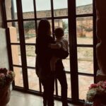 Megan Montaner Instagram - Cuando aparece un remanso de paz en tu camino. ✨ Luis y Borja, millones de gracias por vuestra cercanía, trato y calidad humana. Enhorabuena por ese Oasis de calma, paz y serenidad. Un lugar al que llegas y te hacen sentir como en casa… Solo que estás en un palacio 😁😍 Repetiremos seguro. @castillodecorvinos #huesca #alberoalto
