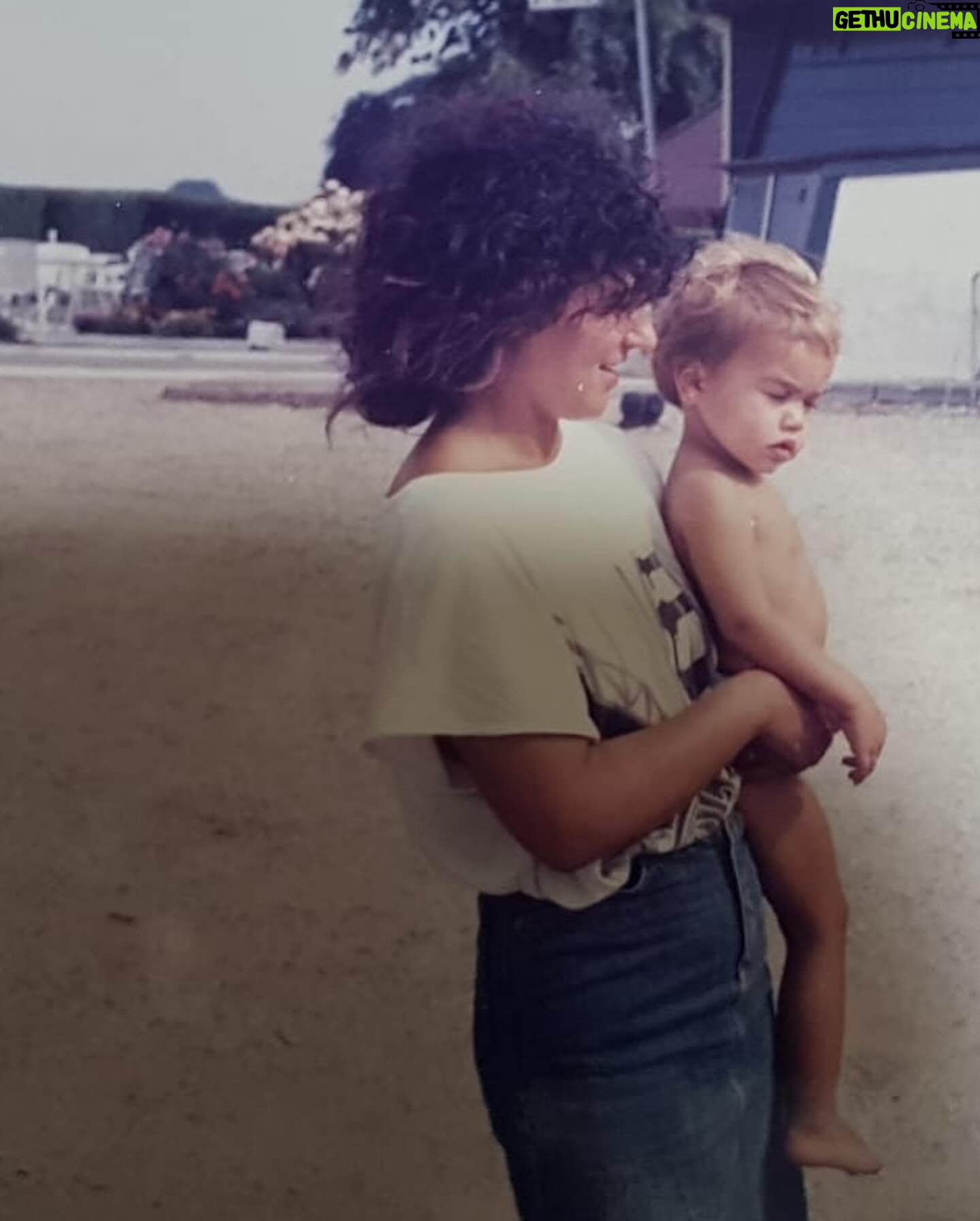 Megan Montaner Instagram - Felicidades MAMIXULA ♥️