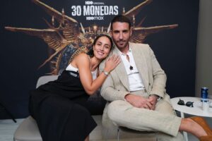 Megan Montaner Instagram - Presentación 30 monedas T2
 🖤@sitgesfestival 🖤
23 de octubre en @hbomaxes 
 🔥🪙#30monedas🪙🔥