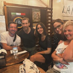 Megan Montaner Instagram - Fin de la película “PAPELES” 🎬 💚
#panamá