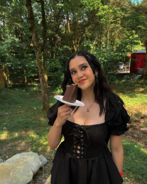 Megan Nicole Instagram - huzzah! first ren faire ✔️

Ate fried food, saw a castle, and used a bow and arrow for the first time (which went about as well as it does in skyrim for me). 
Overall, I’d say today doth slayeth