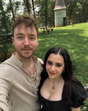 Megan Nicole Instagram - huzzah! first ren faire ✔️

Ate fried food, saw a castle, and used a bow and arrow for the first time (which went about as well as it does in skyrim for me). 
Overall, I’d say today doth slayeth