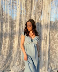 Megan Nicole Instagram - my once a month post 🌼so happy it’s spring 🌼