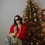 Megan Nicole Instagram - happy december🎄I took all of my old holiday singles and compiled them onto one album for you added a new acoustic version of We Wish You a Merry Christmas 🎁 go stream Songs Of Christmas Past! (and all my holiday songs because it’s officially time 🎅🏻)