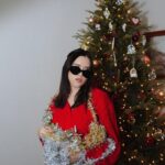 Megan Nicole Instagram - happy december🎄I took all of my old holiday singles and compiled them onto one album for you added a new acoustic version of We Wish You a Merry Christmas 🎁 go stream Songs Of Christmas Past! (and all my holiday songs because it’s officially time 🎅🏻)