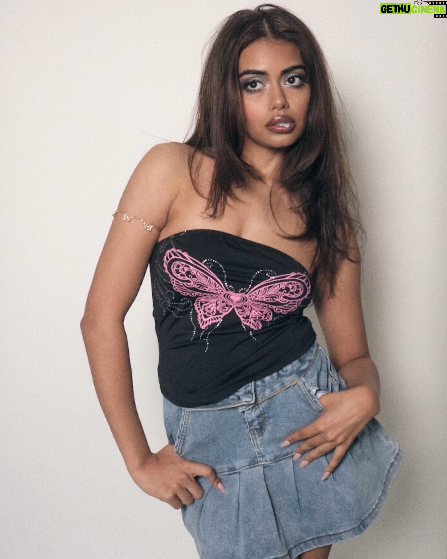 Megan Suri - 38.9K Likes - 🦋