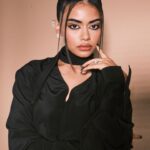 Megan Suri Instagram - ♠️ @givenchy #ItLivesInside