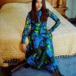 Megan Suri Instagram - Some more of @schonmagazine :) Photography. @brcarr Fashion. @_trudy_nelson Hair. @kattthompson Make up. @kendalfedail Creative production. @clara_producer Location. Mountain House, LA Interview. Ishika Paruthi
