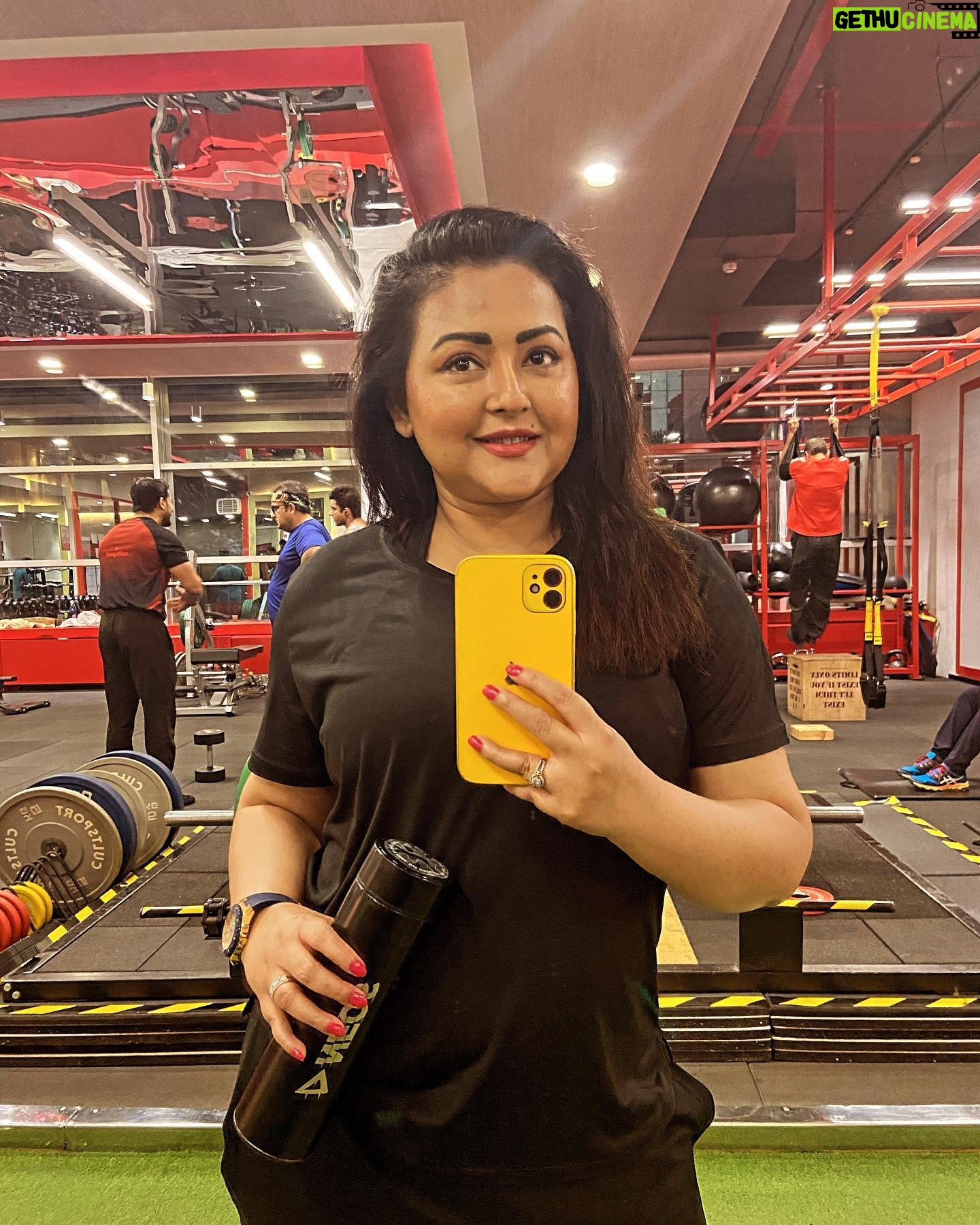 Megha Ghosh - 8.5K Likes - 🖤
🌸🌼🌸🌼𝗠𝗶𝘀𝘀 𝗬𝗼𝘂 𝗣𝗮𝗽𝗮🌼🌸🌼🌸😞💔
✵
✵
✵
✵
✵
✵
✵
#odisha #odisha_igers #odishagram #kolkatareels #kolkatareels❤️❤️❤️ #kolkataphotography #kolkatafashionblogger #kolkatamodel #kolkatablogger #kolkatabloggerstyle😍❤️ #bengali #bengalifood #bengalicuisine #bengalifoodblogger #kolkatasutra #kolkatadiaries #MeghaGhosh 💔