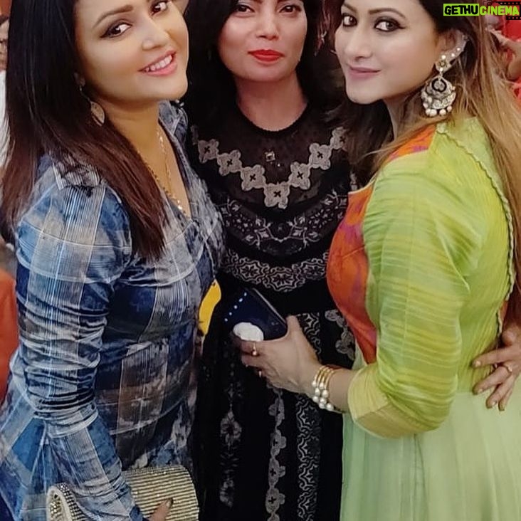 Megha Ghosh - 7.2K Likes - 𝗖𝗼𝗹𝗹𝗲𝗰𝘁 𝗠𝗼𝗺𝗲𝗻𝘁𝘀 𝗡𝗼𝘁 𝗧𝗵𝗶𝗻𝗴𝘀!
💜💜💜
