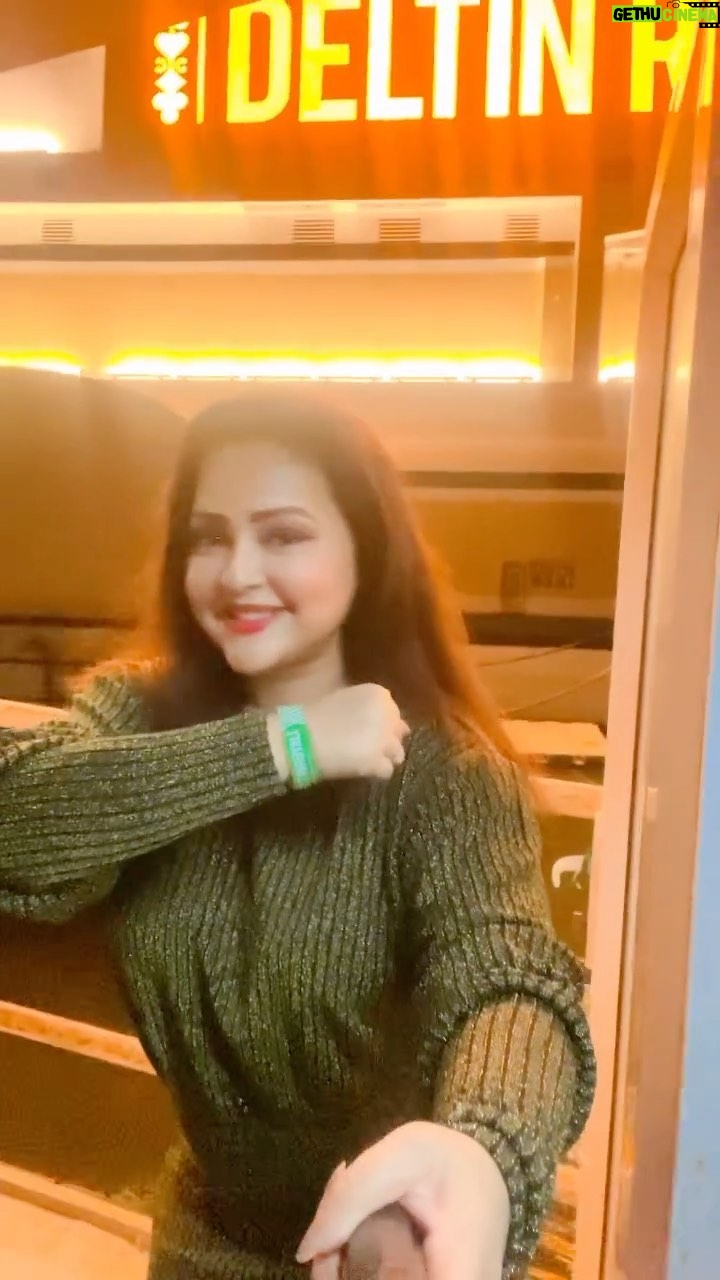 Megha Ghosh - 10K Likes - 𝗔 𝗡𝗶𝗴𝗵𝘁 𝗶𝗻 𝗔 𝗙𝗹𝗼𝗮𝘁𝗶𝗻𝗴 𝗖𝗮𝘀𝗶𝗻𝗼!! 𝗗𝗲𝗹𝘁𝗶𝗻 𝗥𝗼𝘆𝗮𝗹 𝗖𝗮𝘀𝗶𝗻𝗼, 𝗚𝗼𝗮 🎰 ⛴️🍷❤️🔥
𝗦𝗵𝗼𝗼𝘁𝗶𝗻𝗴 𝗶𝗻𝘀𝗶𝗱𝗲 𝗶𝘀 𝗡𝗼𝘁 𝗔𝗹𝗹𝗼𝘄𝗲𝗱 🚫. 𝗧𝗵𝗲𝗿𝗲𝗳𝗼𝗿𝗲 𝗖𝗼𝘂𝗹𝗱𝗻’𝘁 𝗦𝗵𝗼𝗼𝘁 𝗠𝘂𝗰𝗵..
🌸🌼🌸🌼𝗠𝗶𝘀𝘀 𝗬𝗼𝘂 𝗣𝗮𝗽𝗮🌼🌸🌼🌸😞💔
✵
✵
✵
✵
✵
✵
✵
#ramaiyavastavaiya #jawan #srk #goa #goabeach #goavibes🌴 #goacasino #goadiaries #deltinroyale #odisha #odisha_igers #odishagram #kolkatareels #kolkatareels❤️❤️❤️ #kolkataphotography #kolkatafashionblogger #kolkatamodel #kolkatablogger #kolkatabloggerstyle😍❤️ #bengali #bengalifood #bengalicuisine #bengalifoodblogger #kolkatasutra #kolkatadiaries #MeghaGhosh 💔