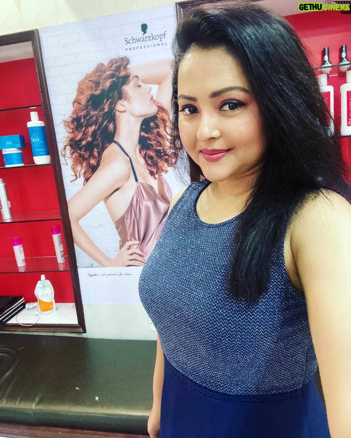 Megha Ghosh - 8K Likes - 𝗞𝗲𝗿𝗮𝘁𝗶𝗻 𝗦𝗺𝗼𝗼𝘁𝗵 𝗛𝗮𝗶𝗿 𝗧𝗿𝗲𝗮𝘁𝗺𝗲𝗻𝘁 𝗗𝗮𝘆 💙.
#kolkata #kolkatadiaries #kolkatagirl #bengali #bengaligirl❤️ #bengaligirlswag #bongbeauty❤️ #bonggirl #bengalihotties #bengaliactress #kolkatabuzz #kolkatablogger #kolkatabloggerstyle😍❤️ #kolkatafashionblogger #kolkataphotography #bengalibomb #MeghaGhosh 💙