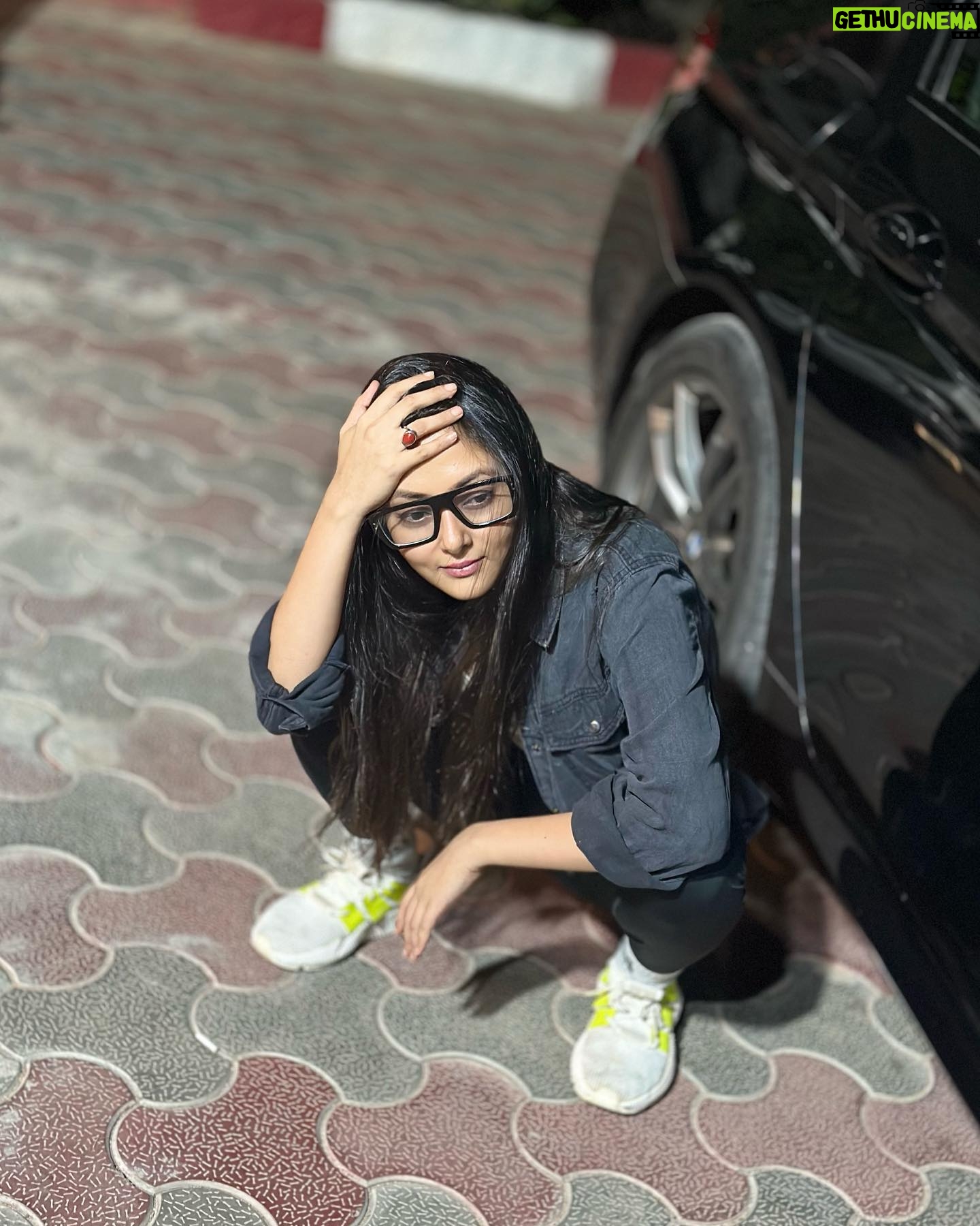 Megha Chowdhury Instagram - A series to depict how fast I went from happy to sad knowing it’s THE haleem szn and I ain’t getting any 😭😭