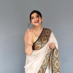 Megha Daw Instagram – 🤍🦋

Styled by : @sampurna_dey_100 dii✨
Captured by: @srishtisarkar_0 
💄: @bhagyashree_deb 

#ethnicwear #meghadaw