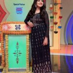 Megha Daw Instagram – See you all tomorrow!🎀💙
Only on @zeebanglaofficial #didino1season9 

Make up: @makeupartist.sourab daa🫶
Hair: @mitra_chandra dii✨
📸 @mrinmoysiva daa🫶