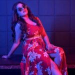 Megha Daw Instagram – 🥂✨

👗 @sampurna_dey_100 
💄 @bhagyashree_deb 

#meghadaw #westernwear #fun