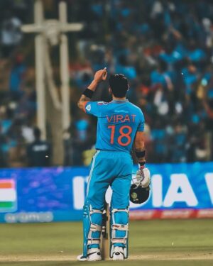 Megha Daw Instagram - Dear VK❤️you're a legend..you are the perfect combo of absolute class and grace…✨
Be it batting,feilding,bowling,wicket kipping,running between the wickets,motivating others and also during captaincy…you always give your best in everything on the field..I respect you🙌you are always my favorite and you will be in my heart no matter what...!!❤️❤️
Heartiest Congratulations for all the World Records that you have created as well as the records you have broken...!❤️🙌Thank you so much for everything that you have done…your  dedication,passion,selflessness inspires us…KING,you’re going to be remembered till the end of Sports of the World!!🙌🌍
#goat #kingkohli #therunningmachine #viratkohli 
And lastly One thing that hurts beyond repair….that will i be privileged to watch you play in the next World Cup after 4 years ?💔 :)

@virat.kohli