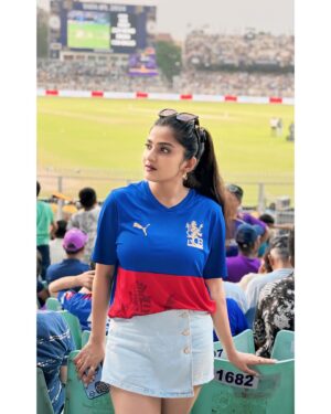 Megha Daw Instagram - ♥️ :) 

📸 @saikatdutta__official 💫

@royalchallengers.bengaluru @pumaindia @iplt20 @virat.kohli 

#matchday #kingkohli #rcb #playbold #onelove #rcbianforever #meghadaw #ipl2024 #rcbvskkr #edengardens