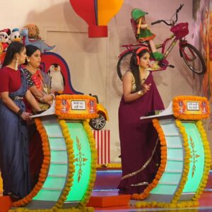 Megha Daw Instagram - প্রিয় অভিনেত্রীদের বাড়ির খবর আর হাঁড়ির খবর জানাবে তাদের মায়েরা!
দেখুন #DidiNo1 আজ @ 5:00pm শুধুমাত্র #ZeeBangla-র পর্দায়।