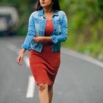 Megha Daw Instagram - Days like this🍃🌬️🩶 👗 @basusampurna 💫 #windyday #meghadaw #instagood #mountain #roadtrip