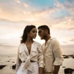 Megha Ray Instagram - 🌹 I learned a proper dance routine after a decade and @imdhanraj is the one who made it happen! He has conceptualized, choreographed and directed this video and is an outstanding dancer himself. I am glad we did this along with his super talented team 🤎 Concept/Choreography/Direction : @imdhanraj Dancers : @megha_ray @imdhanraj Shot By : @joelmanvel @ishan.ambokar Edit : @why___josh Fun Fact - The last time we danced together, we were school kids taking the same dance classes. Now he's my teacher 😄 2024 so far has been full of reunions for me! I hope you enjoy vibing to this video as much as we enjoyed creating it ❤️ #AkhiyaanGulaab #dancereel #teribaatonmeinaisauljhajiya #dancereelsindia #shahidkapoor
