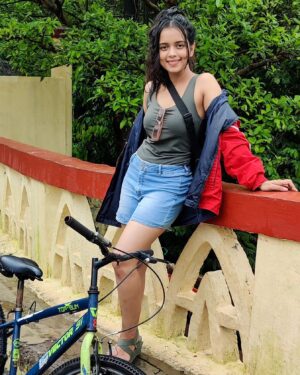 Megha Ray Instagram - Had an awesome day today 🫠

#nature #bicycling #mumbairains #favoritetimeoftheyear