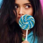Megha Ray Instagram - BIRTHDAY ENERGY 🍭🥳🩷🩵 Considering my proclivity for being less active on social media, this project was just for y'all (those of you who complain haha. Your love makes me come back) The birthday wishes are so wholesome and special. Thank you!! Love you all to the blue moon and back! #HappyBirthdayToMe 🤸🏻‍♀️