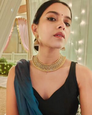 Megha Ray Instagram - #SufiNight 💙

Ça va insta?