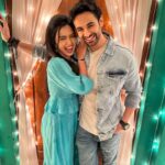 Megha Ray Instagram – The craziest bunch in the prettiest house and of course, the actual love of my life in the last picture.

@pulkitbangia @sadhwimajumder @alma_hussein28 

#SapnonKiChhalaang #BTS  #happypeople