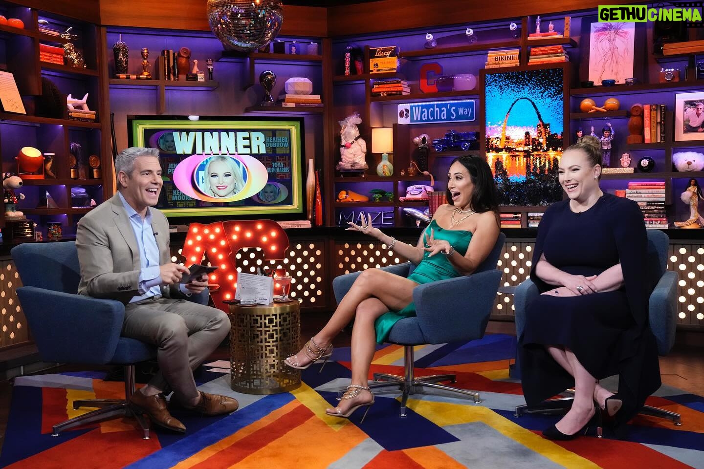 Meghan McCain Instagram - Thank you Andy @bravoandy for having me in the clubhouse tonight on @bravowwhl with the lovely and gorgeous @melissagorga - it was such a pleasure! ♥️✨🇺🇸🍾 And thank you so much @ccprostyles for the glam (hair and makeup!) you’re a genius and it’s such a gift to be able to work with you! ✨♥️ And thank you @nicolerosejewelry for the pearl earrings! You’re the best of the best. 💎