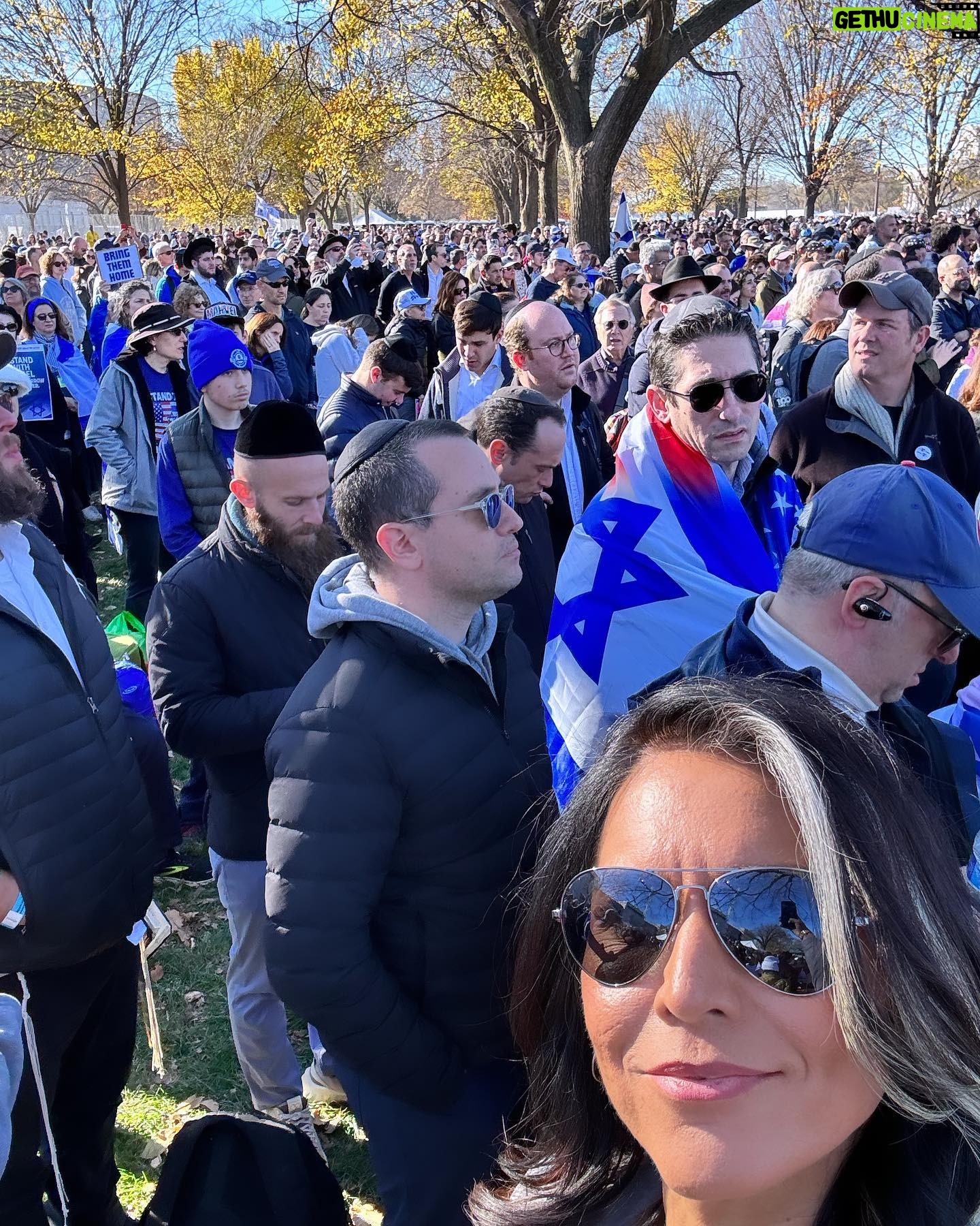 Meghan McCain Instagram - Am Yisrael Chai. Stand against antisemitism and with Israel yesterday, today, tomorrow - always. We love you. ๐บ๐ธ๐ฎ๐ฑโฅ๏ธ #bringthemhome #freethehostages #marchforisrael @dkrauthammer @tulsigabbard @jkirchick @jdch2