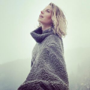 Meghan Ory Instagram - Into the mist... #fog #blonde #nature