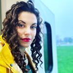 Meghan Ory Instagram - Curly sue #perms #fall