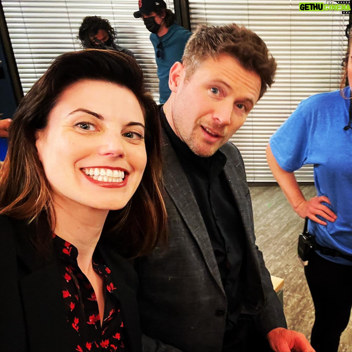Meghan Ory - 21.9K Likes - So….Check out my sexy new co-star! @johnny_reardon_ 😆😆 this one is fuuuuuun! @hudsonandrex #dogsofinstagram #onset #bosslady